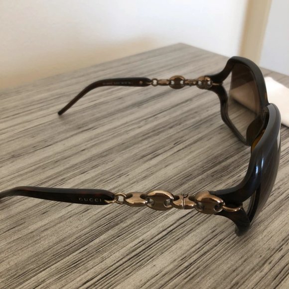 Gucci sunglasses main image 7